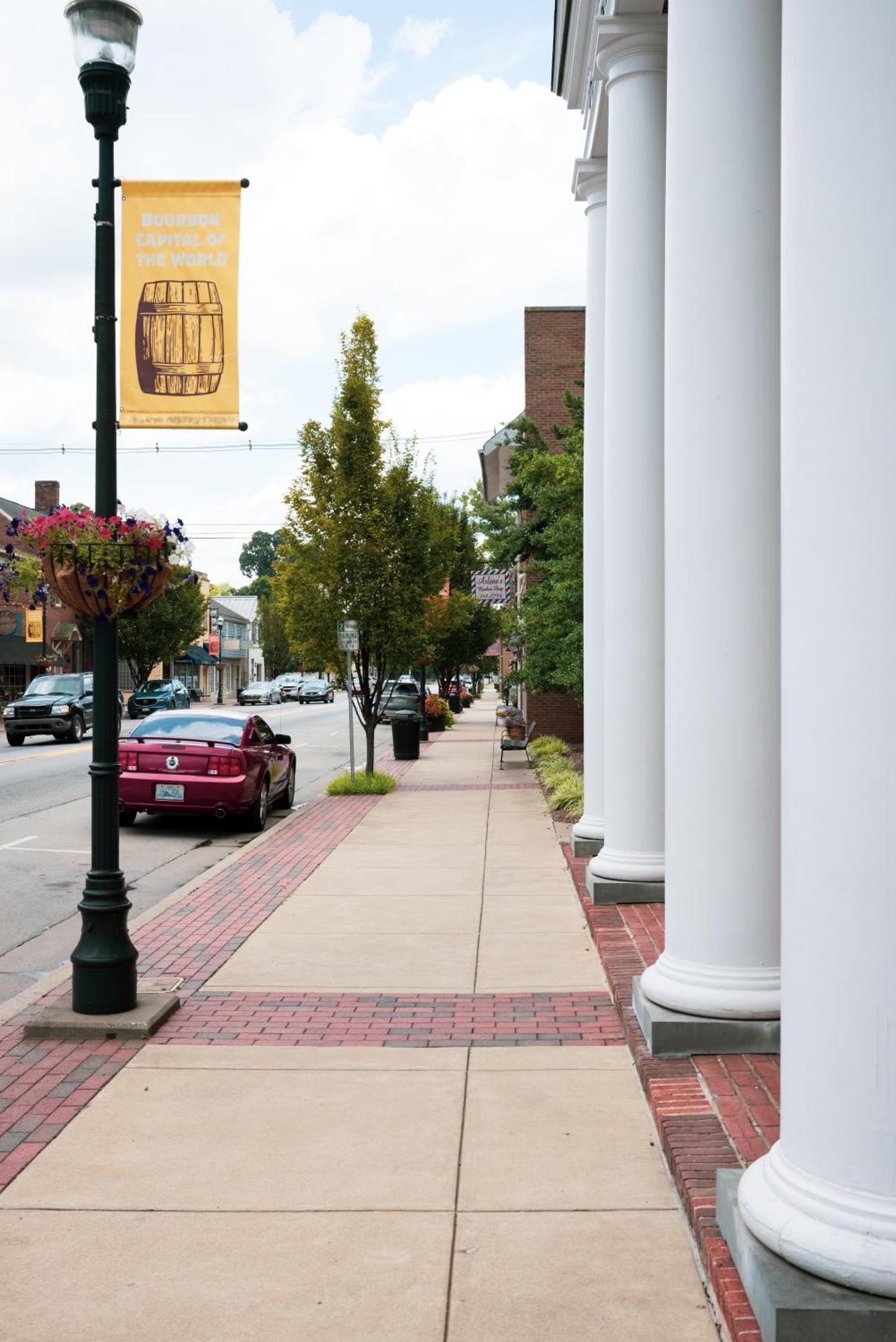 Distill-Inn Bardstown Exterior photo